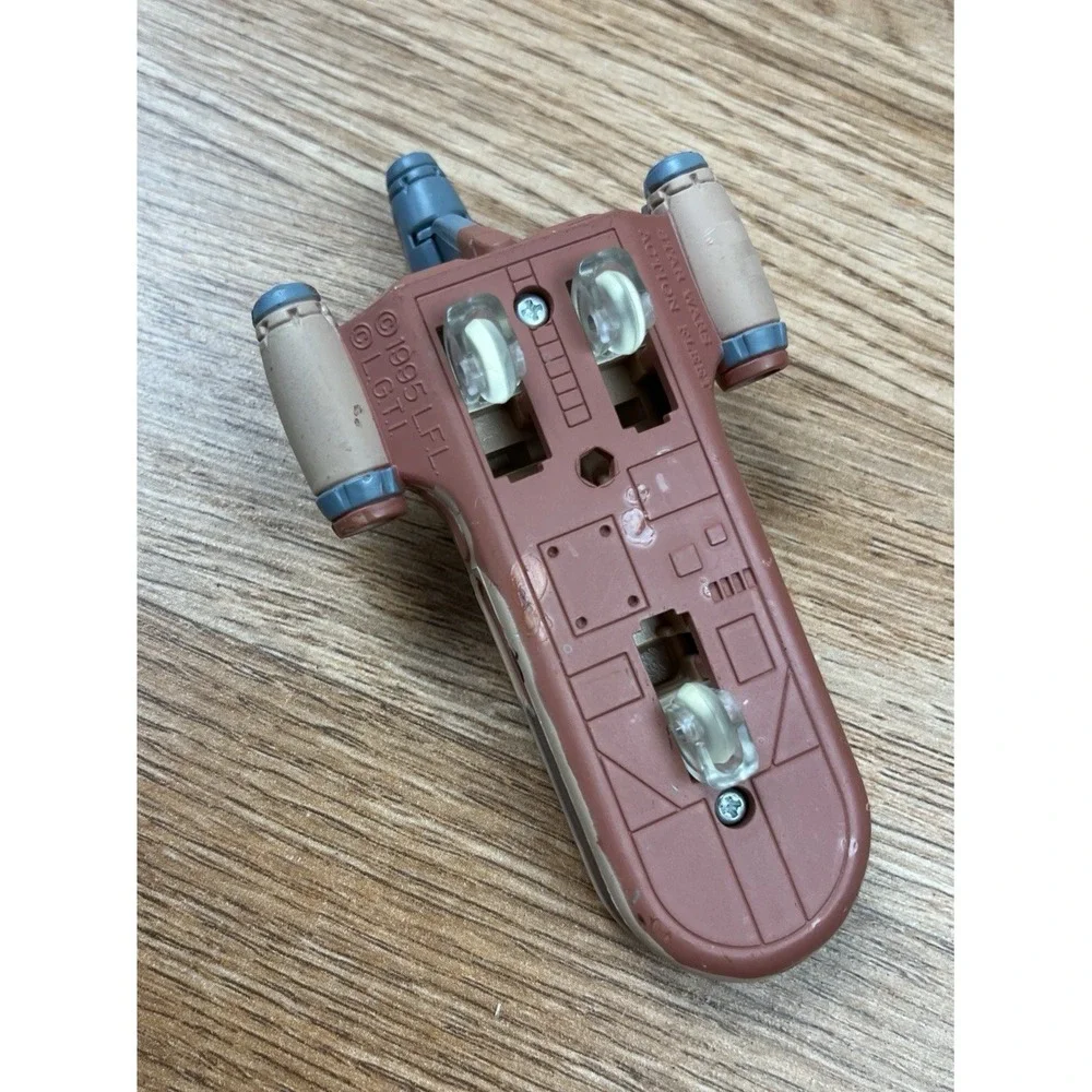 Vintage 1995 Star‎ Wars Action Fleet Micro Machines X-34 Landspeeder